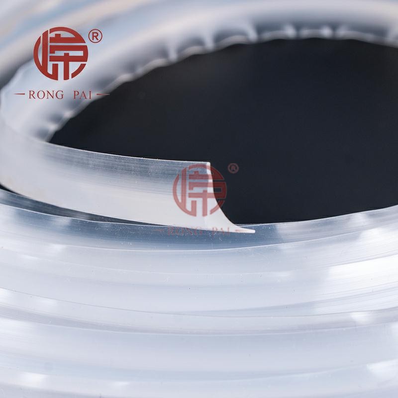 硅膠異型條的產(chǎn)品特點？-常州嶸牌橡塑制品有限公司